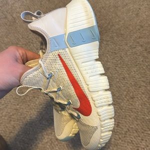 Nike metcon free 3 pale ivory